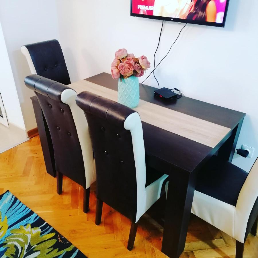 Marina Jacuzzi Apartment Free Parking Нови Сад Екстериор снимка